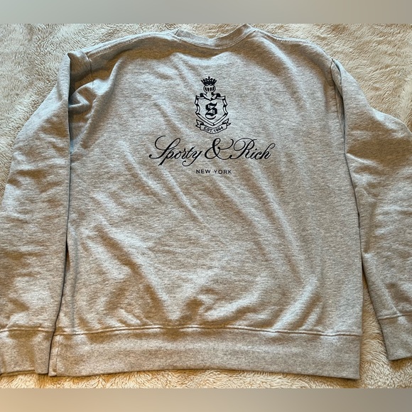 Sporty and a rich grey sweater unisex M - Picture 6 of 9